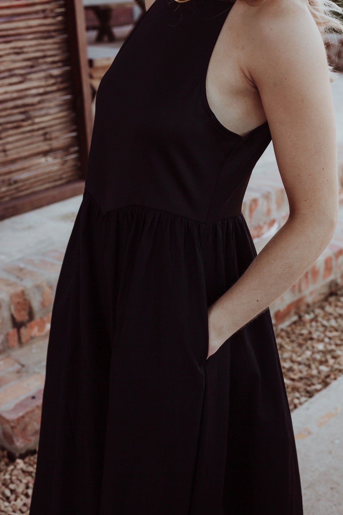 Simply Megan - Black