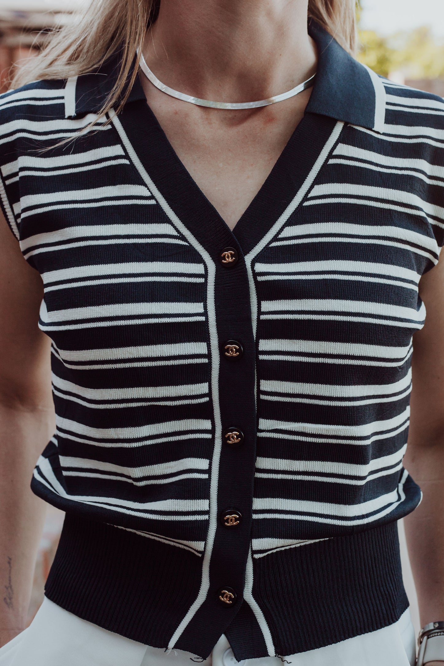 Clara Button-Up - Navy & White