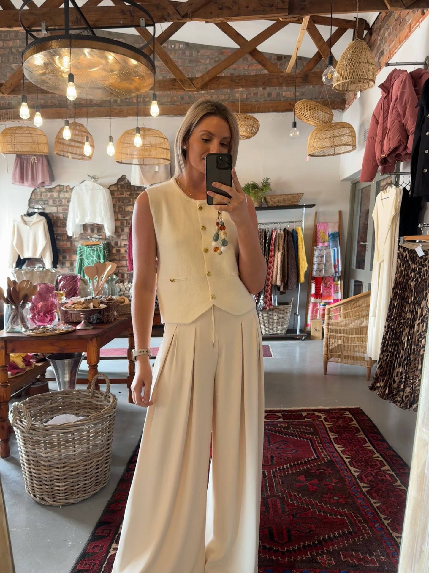 Sleeveless Knit Vest