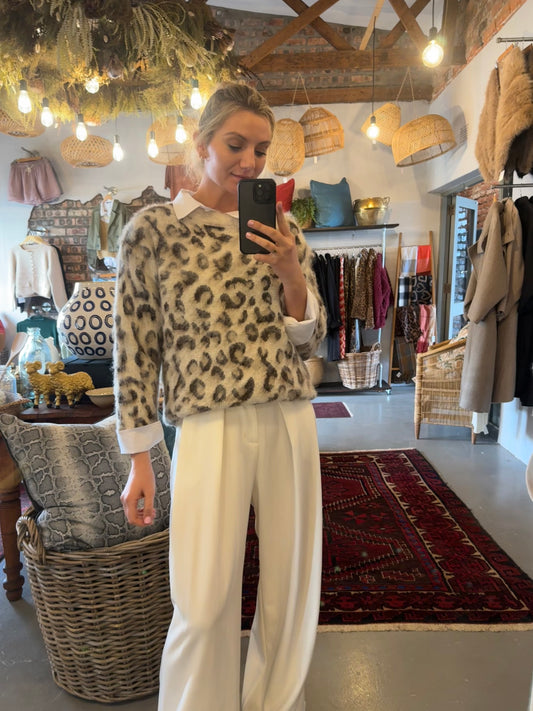 Leopard Knit – Light